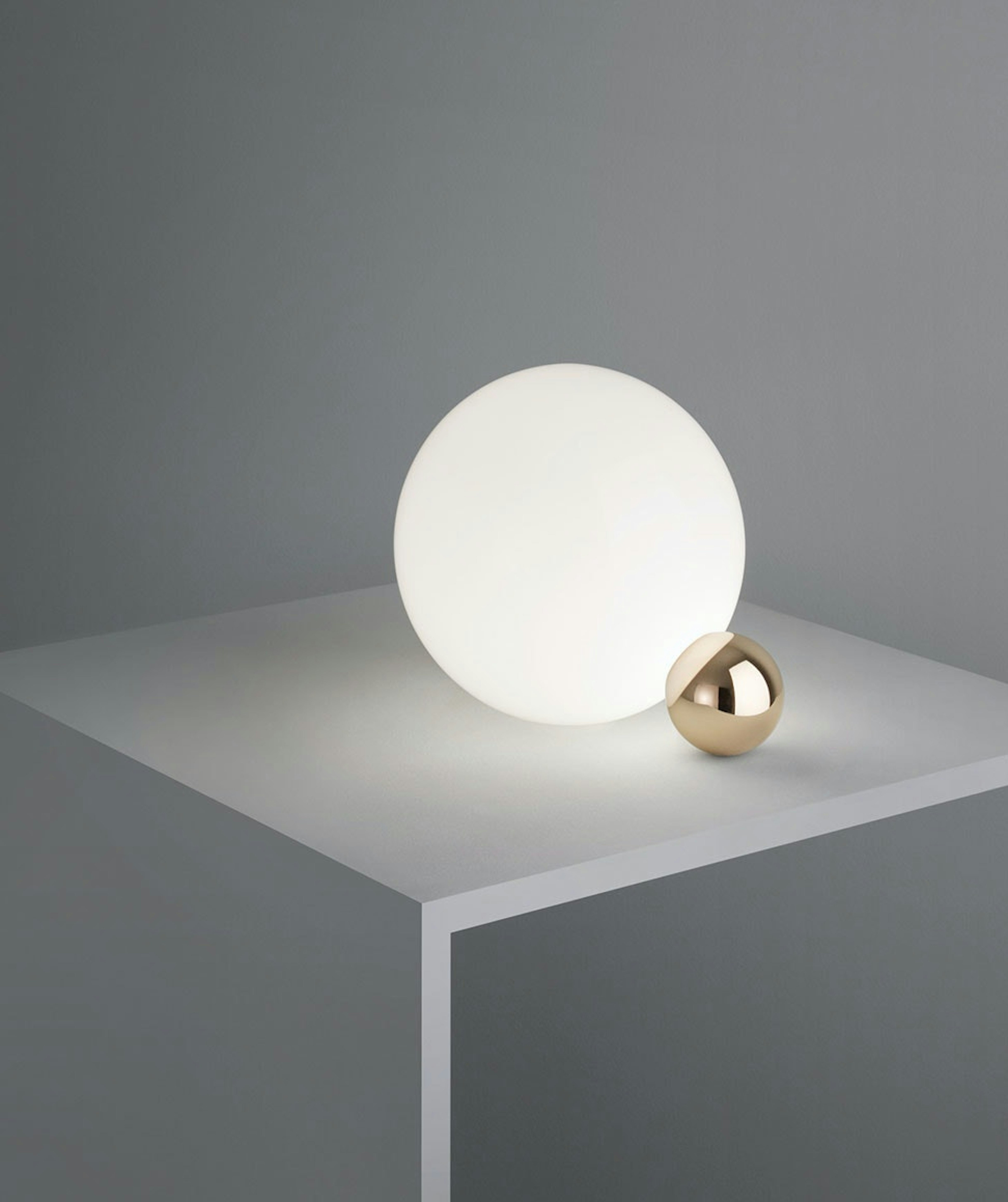 stories-copycat-michael-anastassiades-flos-00