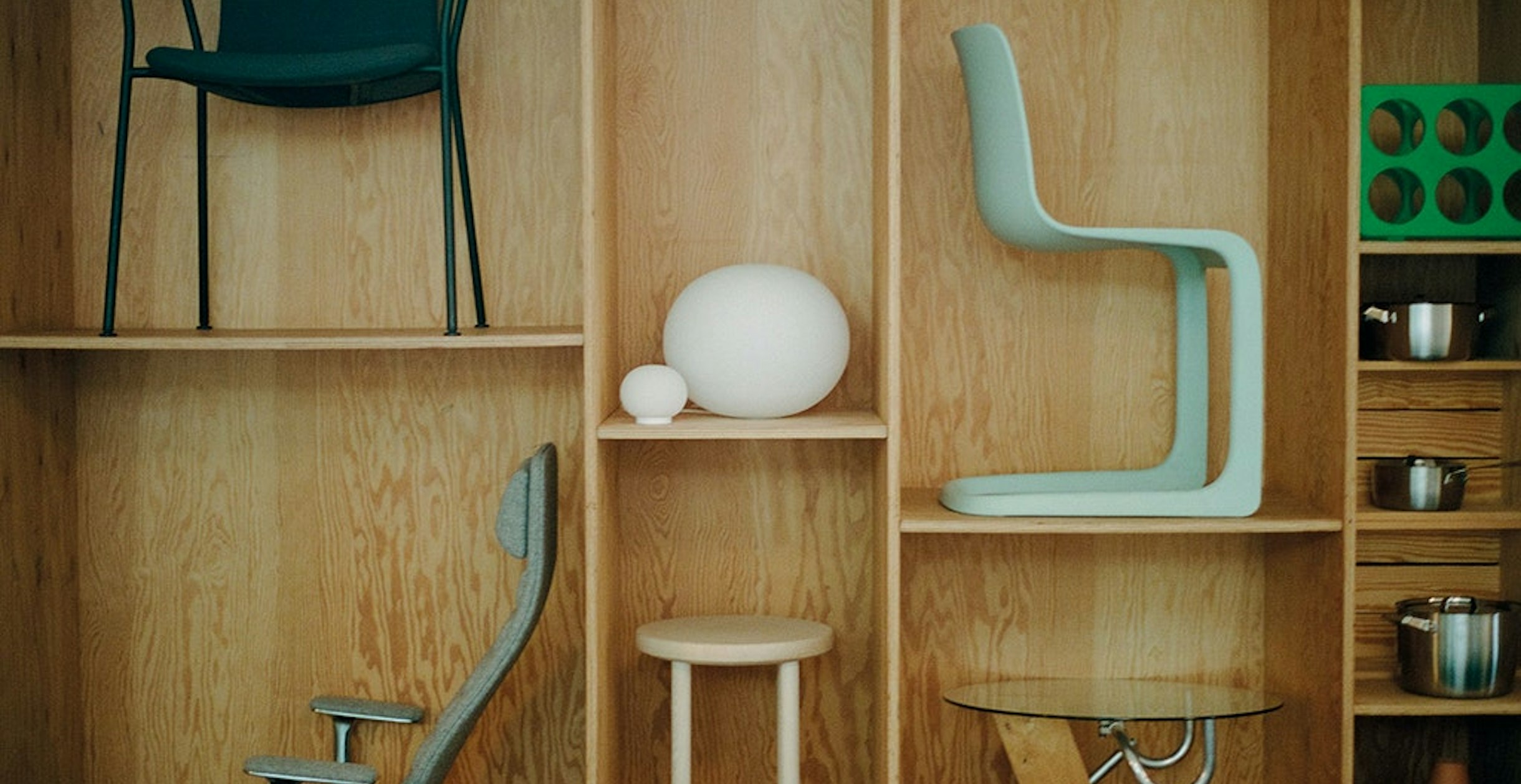 stories-flos-issue-4-jasper-morrison-and-oplight-01