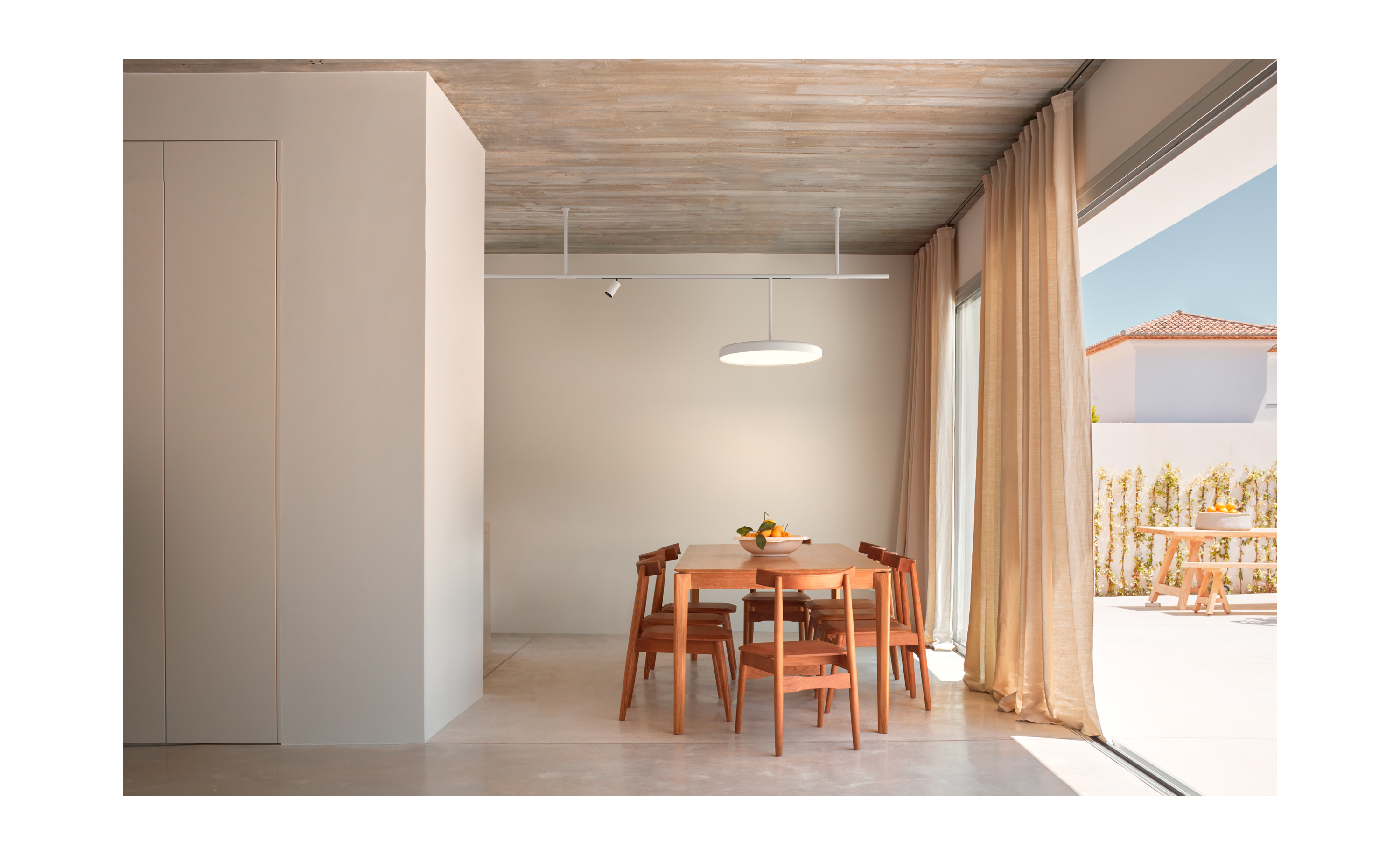 stories-infra-structure-vincent-van-duysen-flos-19_02