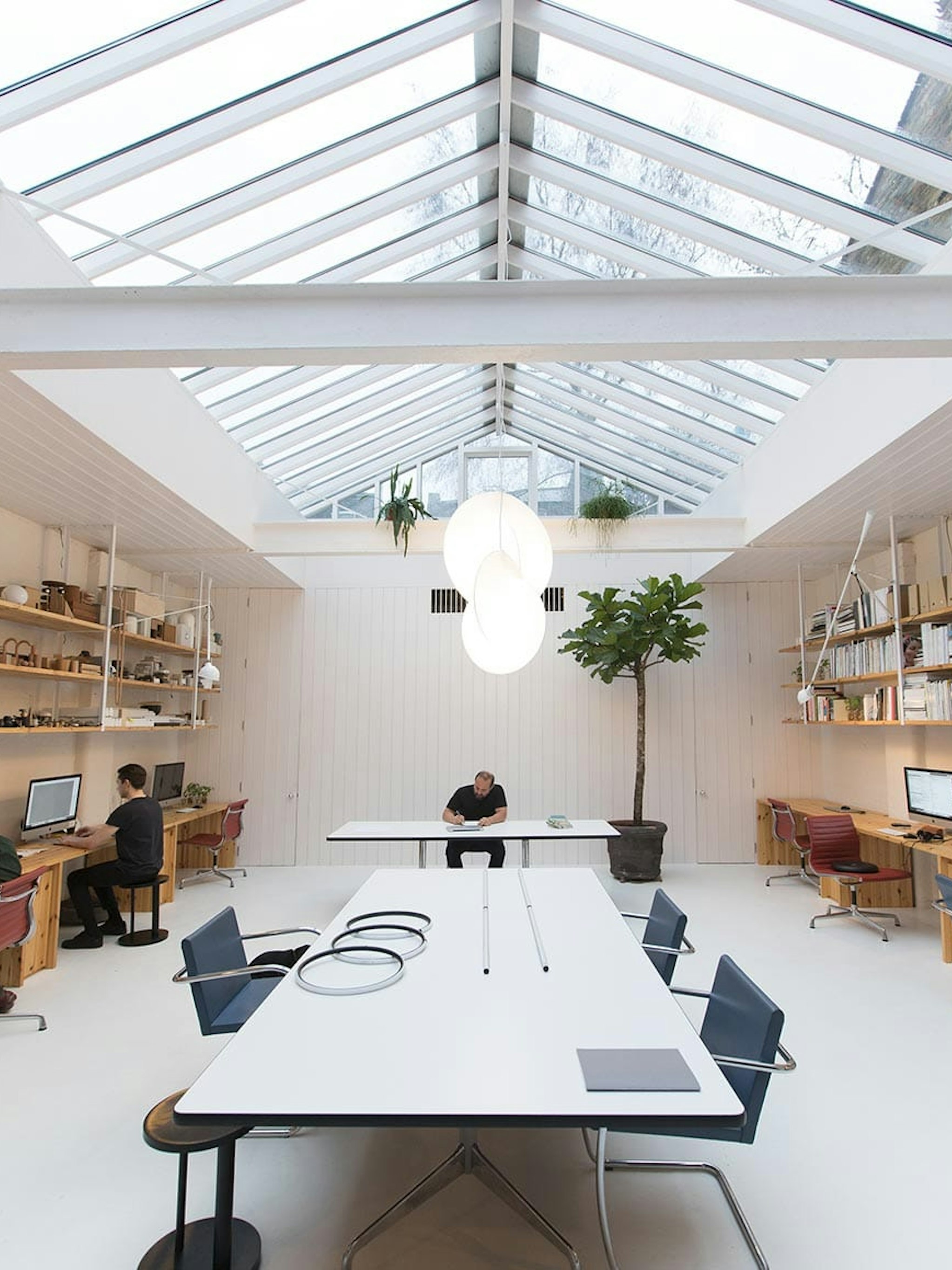 stories-michael-anastassiades-flos-03a-2