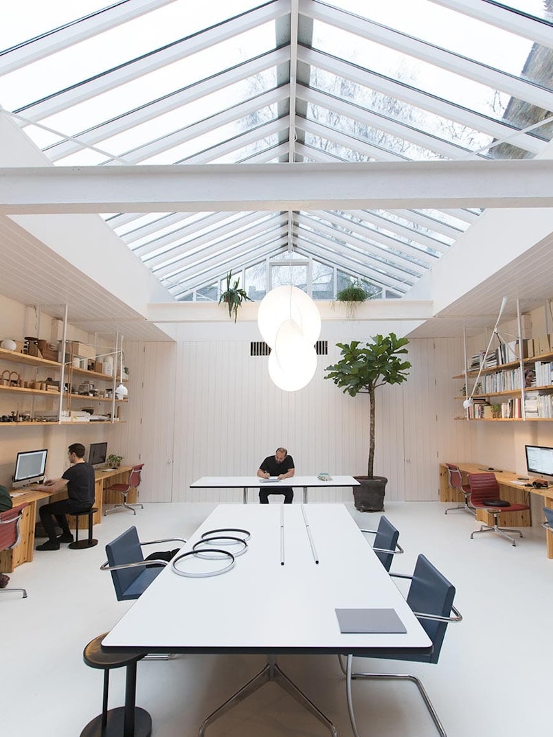 stories-michael-anastassiades-flos-03a-2